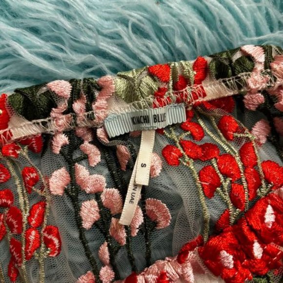 Urban Outfitters Sheer Mesh Crop Top with Flower Embroidery - Picture 3 of 4